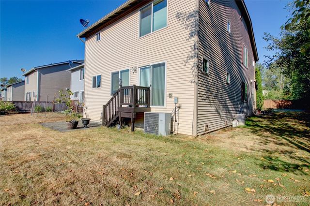 4651 Nooksack Loop, Mount Vernon, WA 98273