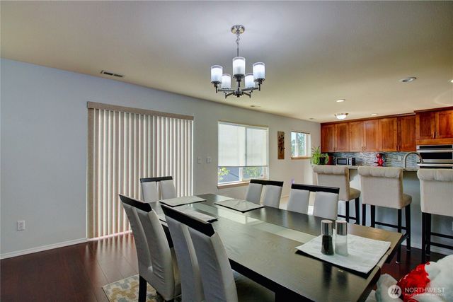 4651 Nooksack Loop, Mount Vernon, WA 98273