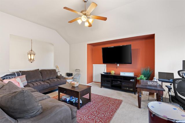 13505 Green Lodge CT, Manor, TX 78653