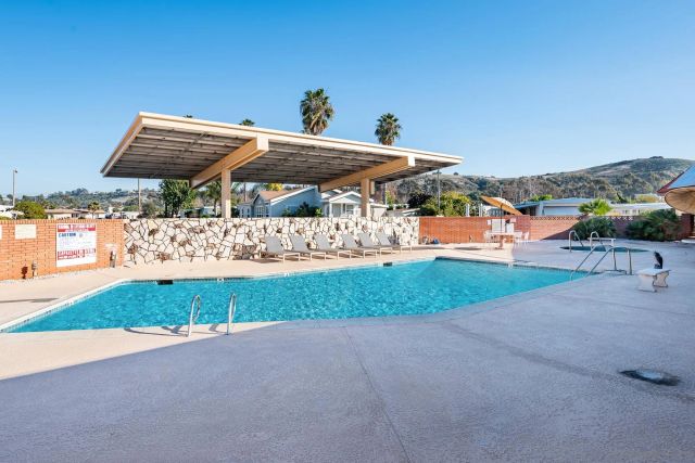 12 Bahia Ln, Oceanside, CA 92058