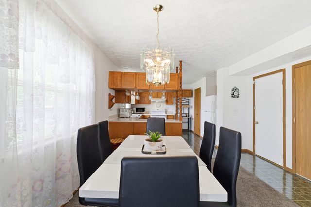 2742 Woodcroft Road, Columbus, OH 43204