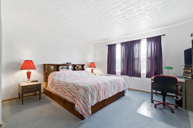 2742 Woodcroft Road, Columbus, OH 43204