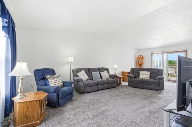 2742 Woodcroft Road, Columbus, OH 43204