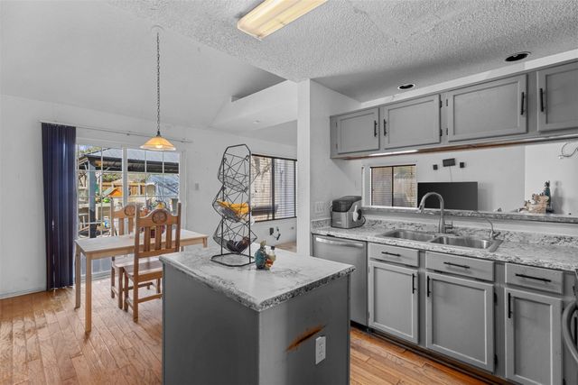 3201 Auburn Drive, Rowlett, TX 75088