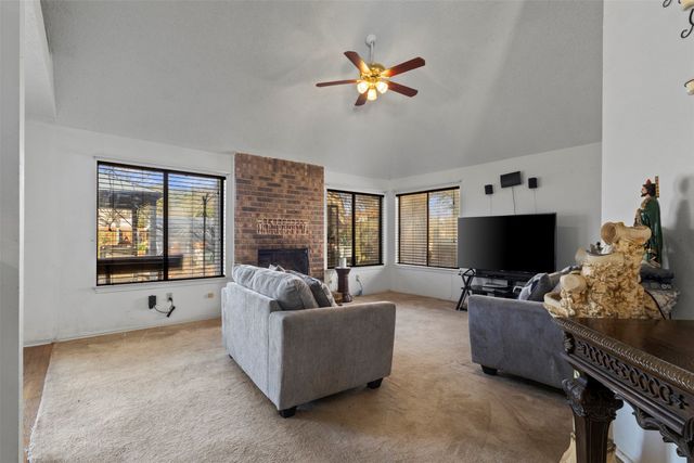 3201 Auburn Drive, Rowlett, TX 75088