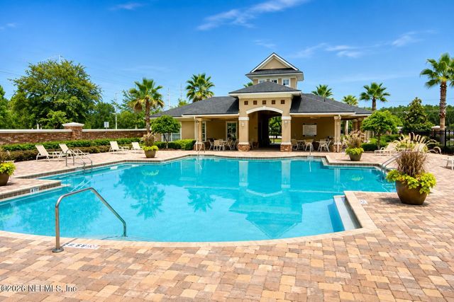 4460 CONGRESSIONAL Drive, Jacksonville, FL 32246