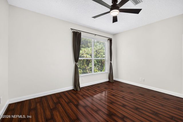 4460 CONGRESSIONAL Drive, Jacksonville, FL 32246