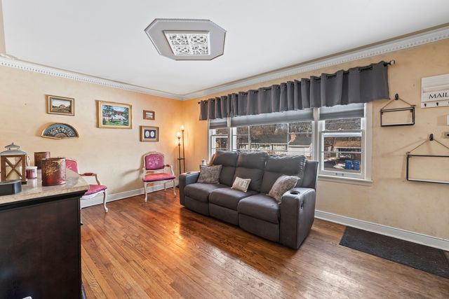 7241 W 109th Place, Worth, IL 60482