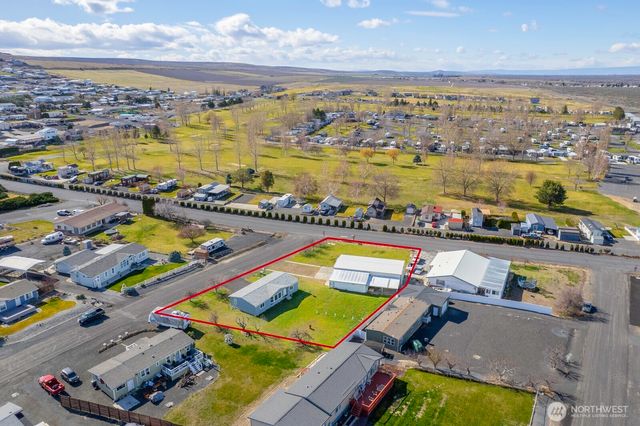 7160 SE Bayview Avenue, Othello, WA 99344