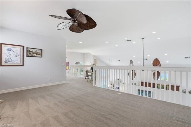 2033 Isla De Palma CIR, Naples, FL 34119