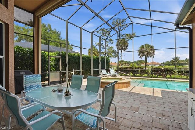 2033 Isla De Palma CIR, Naples, FL 34119