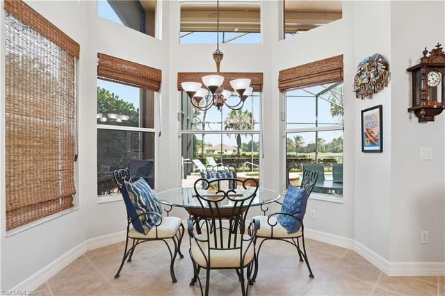 2033 Isla De Palma CIR, Naples, FL 34119