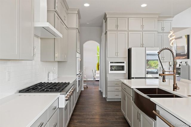 19096 W 94th Avenue, Arvada, CO 80007