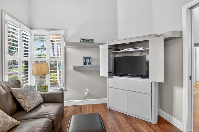 22658 Meridiana Drive, Boca Raton, FL 33433