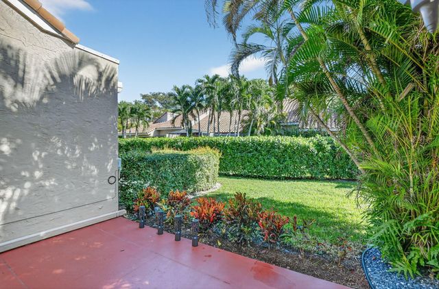 22658 Meridiana Drive, Boca Raton, FL 33433