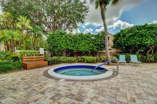 22658 Meridiana Drive, Boca Raton, FL 33433