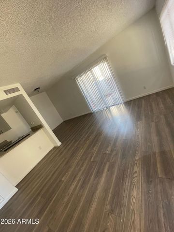 6726 W MONTEROSA Street, Phoenix, AZ 85033