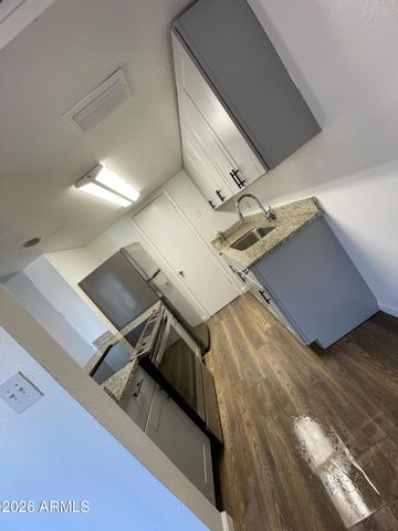 6726 W MONTEROSA Street, Phoenix, AZ 85033