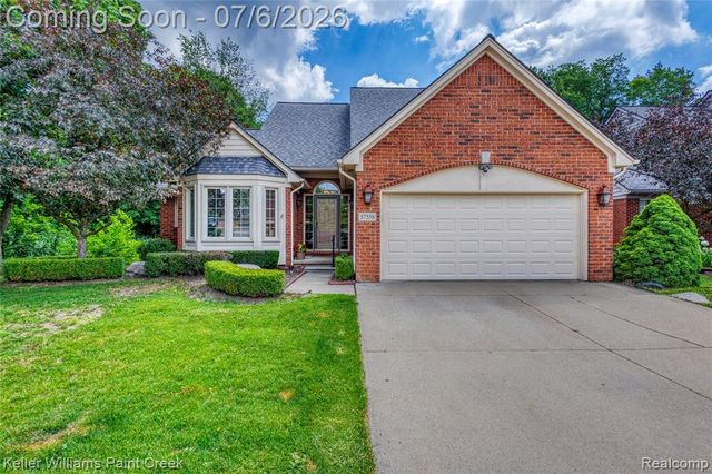57558 Suffield Drive, Washington, MI 48094