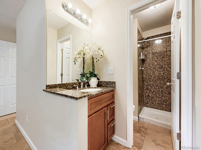 695 Manhattan Drive 8, Boulder, CO 80303