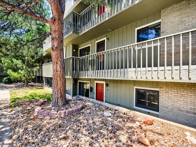 695 Manhattan Drive 8, Boulder, CO 80303