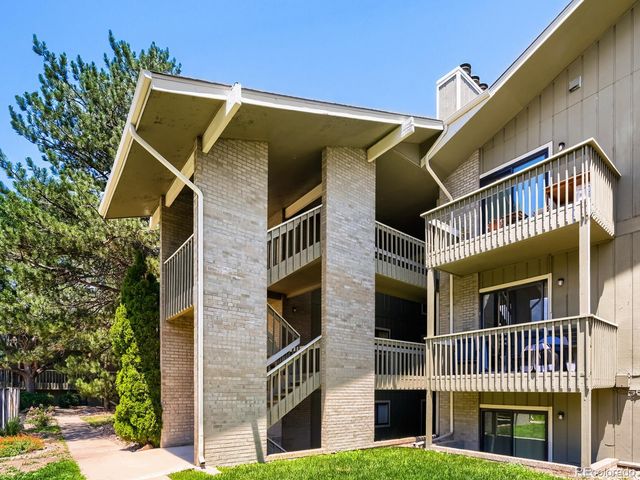 695 Manhattan Drive 8, Boulder, CO 80303