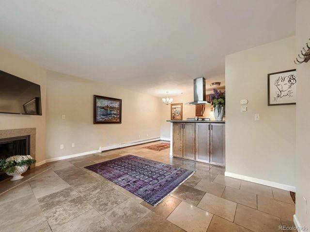 695 Manhattan Drive 8, Boulder, CO 80303
