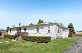 114 S Eastown Manor, Elkhorn, WI 53121