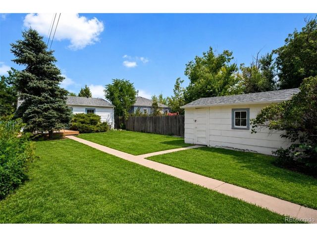 2201 S Franklin St, Denver, CO 80210