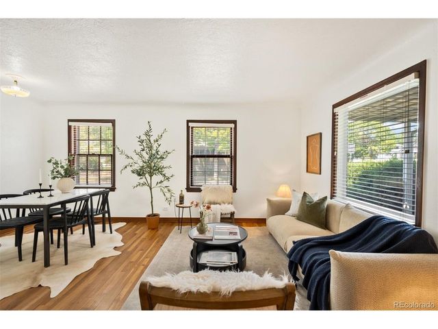 2201 S Franklin St, Denver, CO 80210
