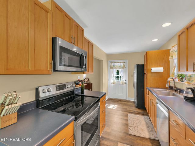 6923 Hurst Lane, Knoxville, TN 37918