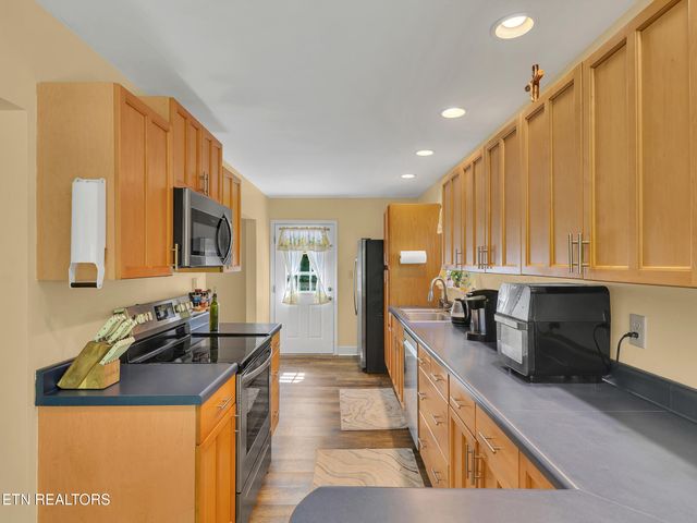6923 Hurst Lane, Knoxville, TN 37918