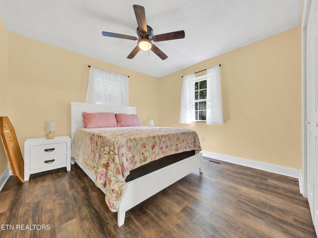 6923 Hurst Lane, Knoxville, TN 37918