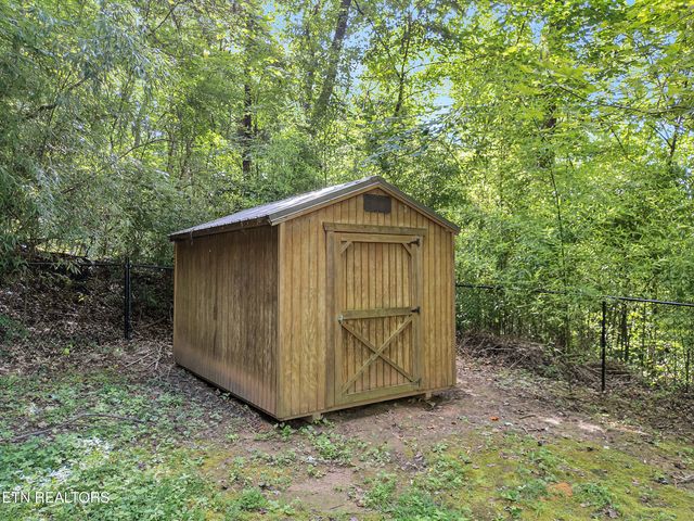 6923 Hurst Lane, Knoxville, TN 37918