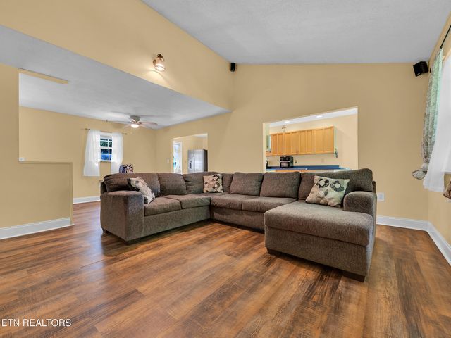 6923 Hurst Lane, Knoxville, TN 37918