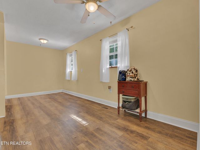 6923 Hurst Lane, Knoxville, TN 37918