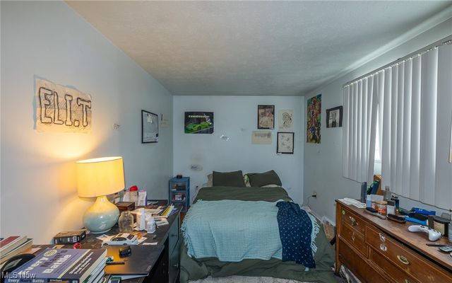 24910 Ridgeline Drive, Bedford Heights, OH 44146