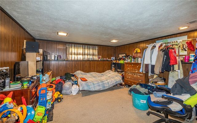 24910 Ridgeline Drive, Bedford Heights, OH 44146