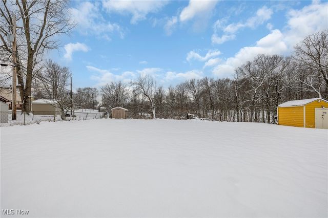 24910 Ridgeline Drive, Bedford Heights, OH 44146