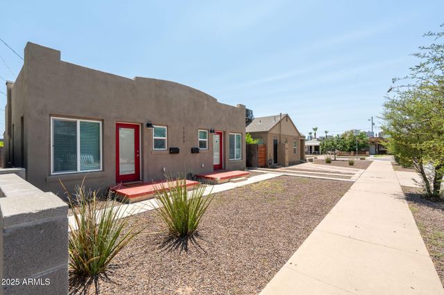 331 N 13TH Place, Phoenix, AZ 85006