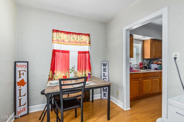 331 N 13TH Place, Phoenix, AZ 85006