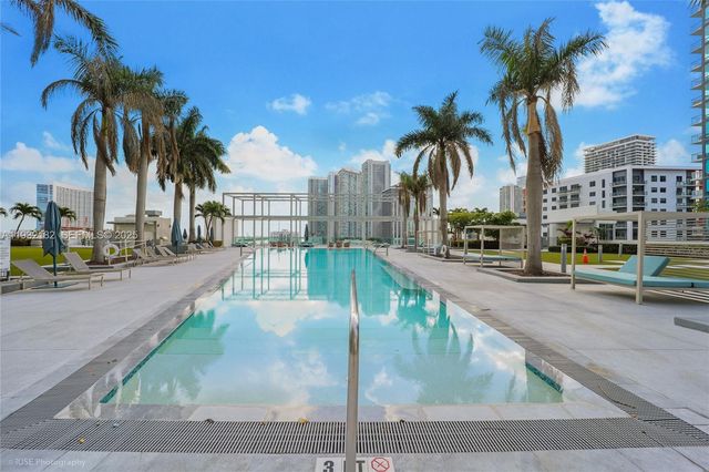 3301 NE 1st Ave M0605, Miami, FL 33137