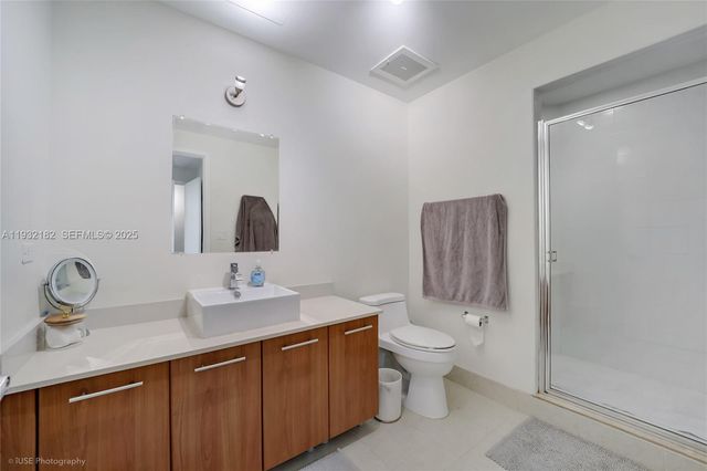 3301 NE 1st Ave M0605, Miami, FL 33137