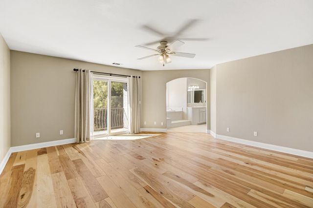 2812 Alder Point Dr, Roseville, CA 95661