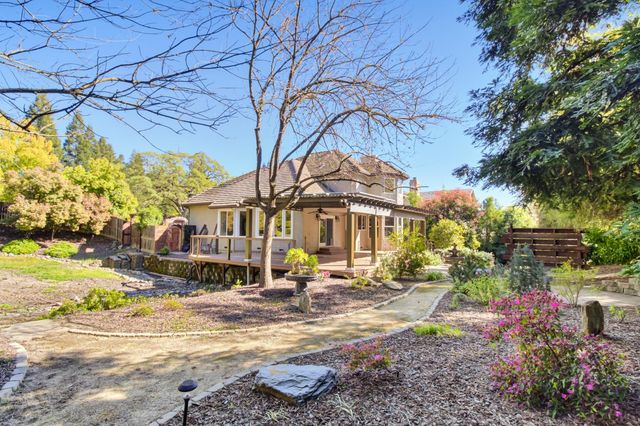 2812 Alder Point Dr, Roseville, CA 95661