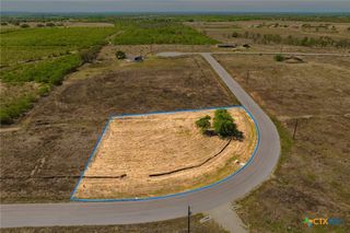 415 Beckham Drive, Dale, TX 78616