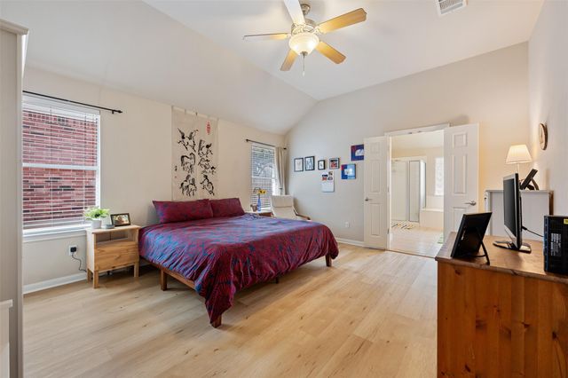 601 Pebblestone Walk DR, Cedar Park, TX 78613