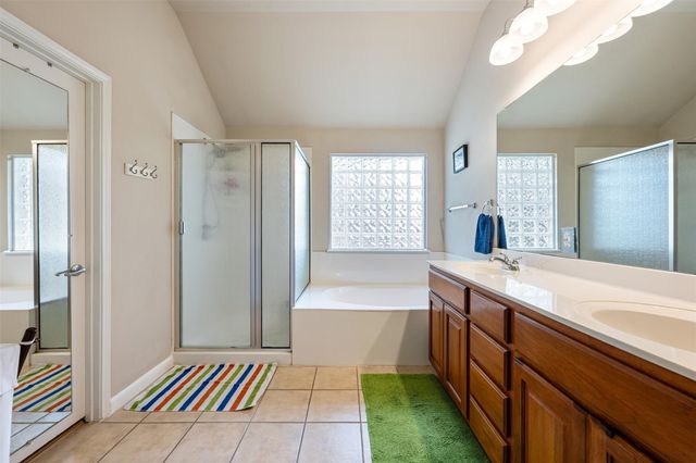601 Pebblestone Walk DR, Cedar Park, TX 78613