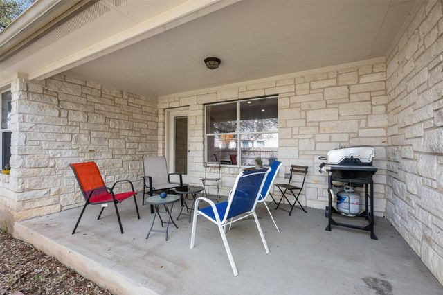 601 Pebblestone Walk DR, Cedar Park, TX 78613