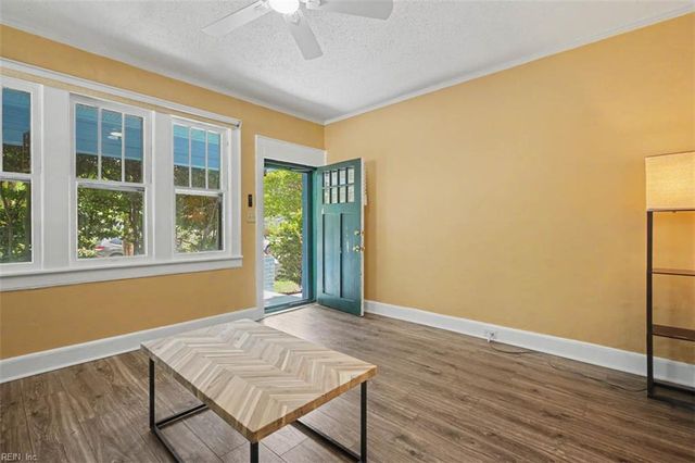 2905 Lens AVE, Norfolk, VA 23509